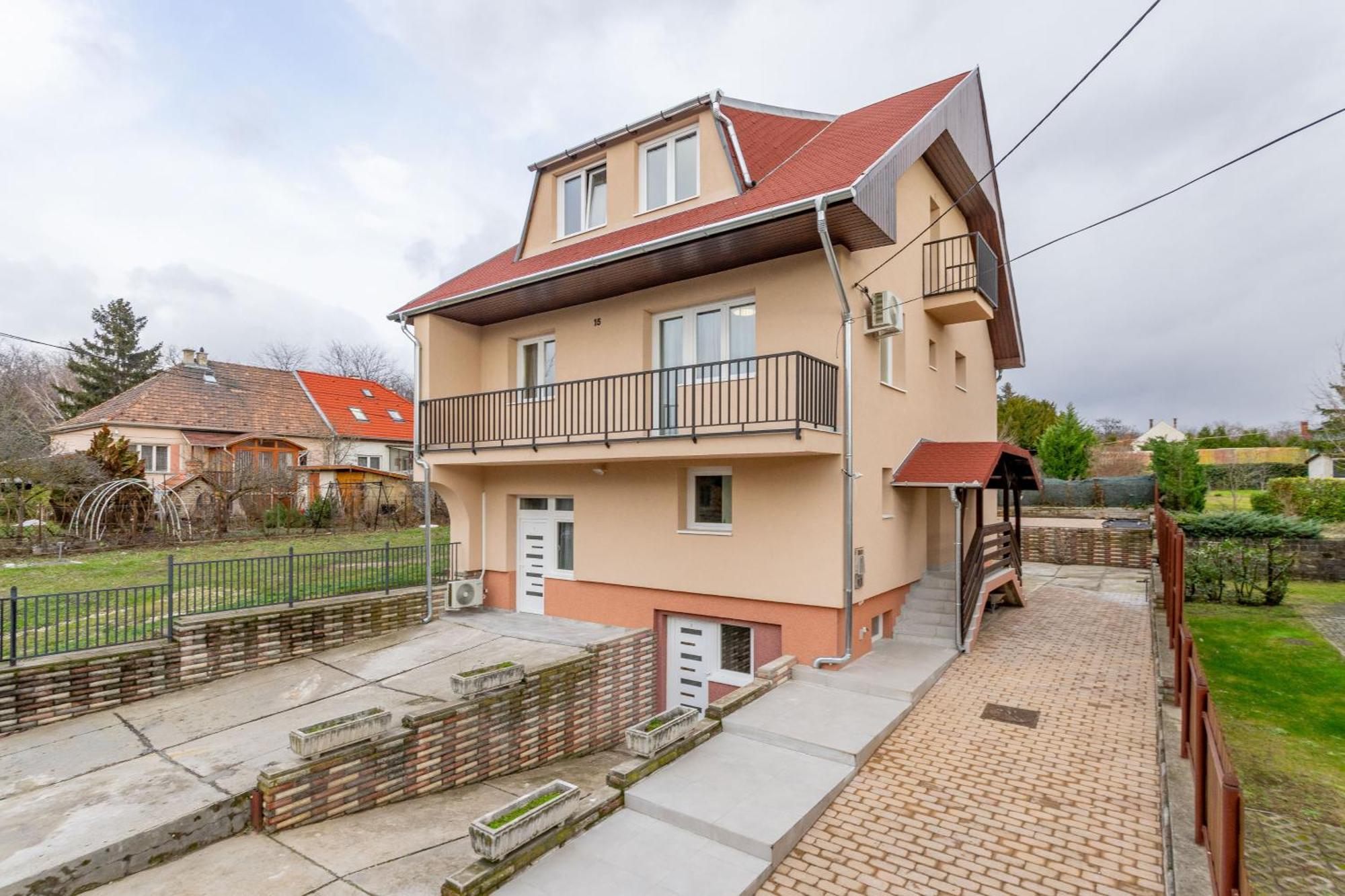 Gardencity Villa Apartman Budapest Luaran gambar